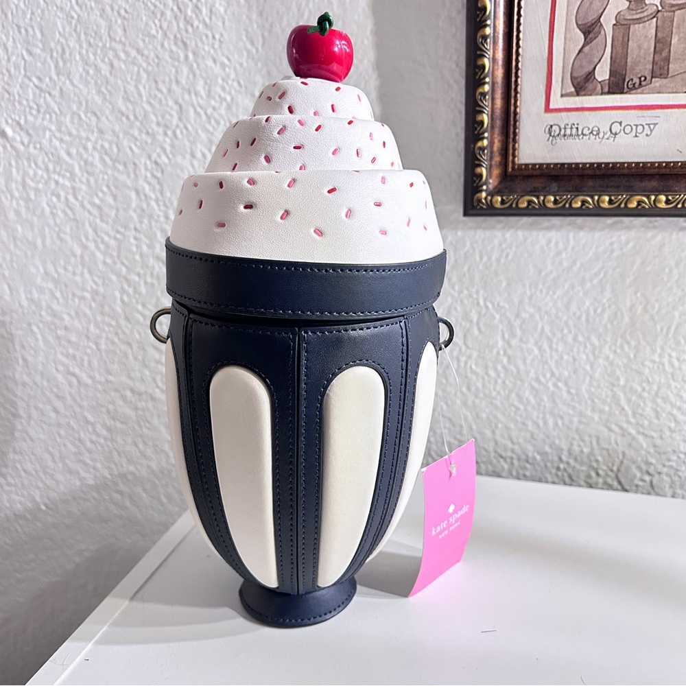 NEW Kate Spade Bing Ice Cream Sundae Crossbody K6053 Ivory / Navy / Multicolor